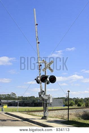 Railroad Crossing Gate Image & Photo (Free Trial) | Bigstock