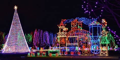 Christmas Lights Near Me - Best Holiday Light Shows in the U.S.