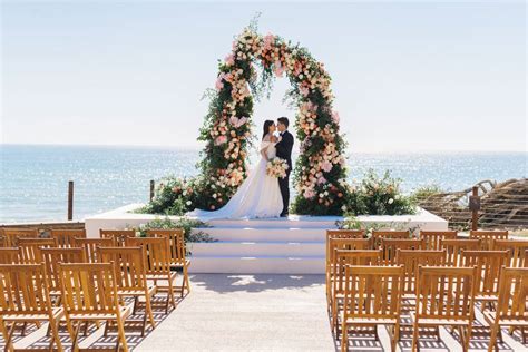 The 10 Best Beach Wedding Venues in California - WeddingWire