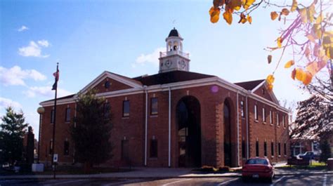 Clinton County Courthouse in Kentucky