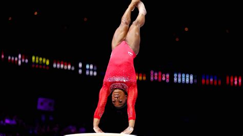 Simone Biles vaults to silver in Antwerp | CBC.ca