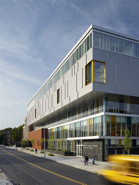 Schwartz/Silver Architects — Burke High School