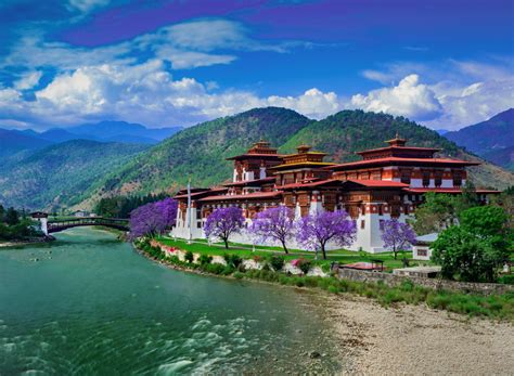 Best Time to Visit Bhutan - Month, Season - Bhutan Tourism