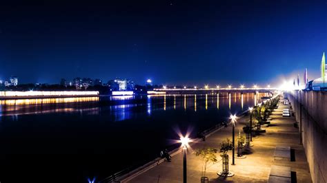 Night View @ Sabarmati Riverfront by Nikesh Kadia / 500px