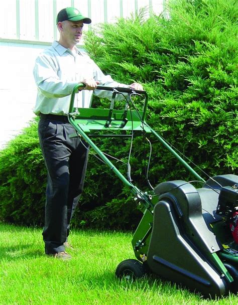 Lawn Seeding Techniques – Which One’s Right for You? | Lawn Doctor