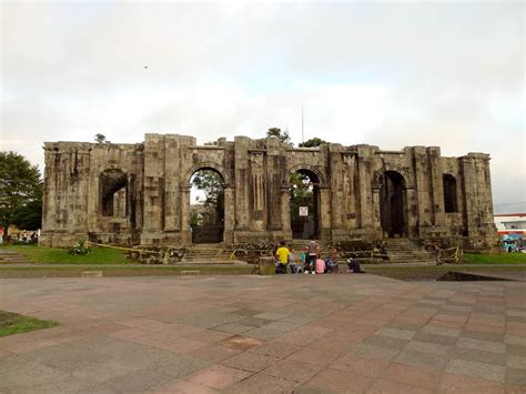 Cartago, Costa Rica - Churches, Ruins, And Freezing