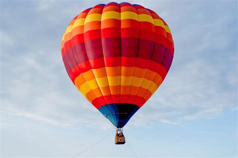 Teotihuacan pyramids private hot-air balloon ride | musement