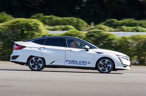 Honda is planning mass-production of fuel cell cars by 2020