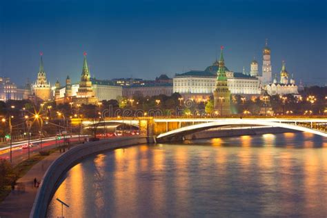 Kremlin at Night stock photo. Image of urban, putin, buildings - 48652770