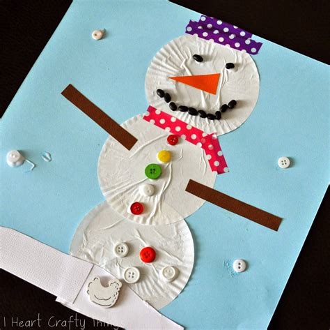 I HEART CRAFTY THINGS: Cupcake Liner Snowman Craft