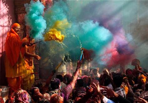 significance of holi, importance of holi - Festivals Of India