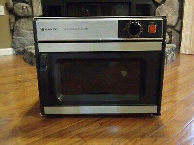 Sanyo Microwave Oven for sale | Only 4 left at -75%