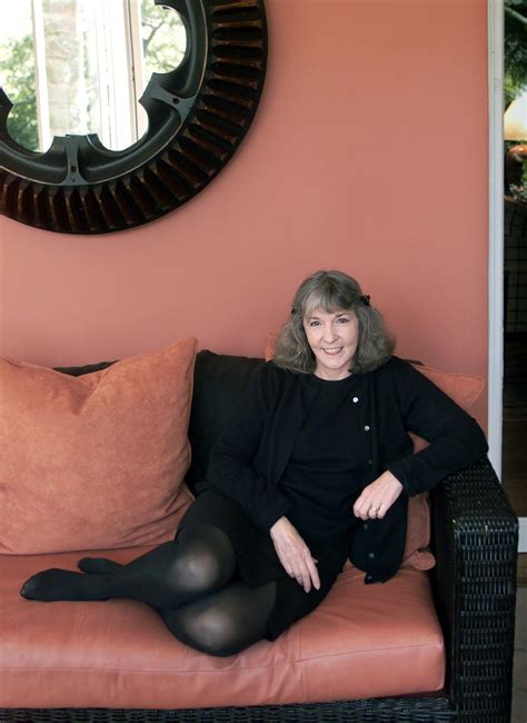 Sue Grafton Biography, Sue Grafton's Famous Quotes - Sualci Quotes 2019