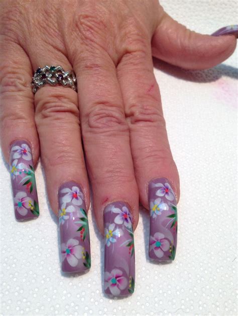 Airbrushed nails. Flowers! | Airbrush nails, Floral nails, Square nail ...