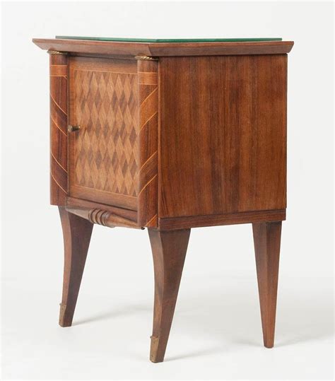 Pair of Midcentury Mahogany Nightstands at 1stDibs