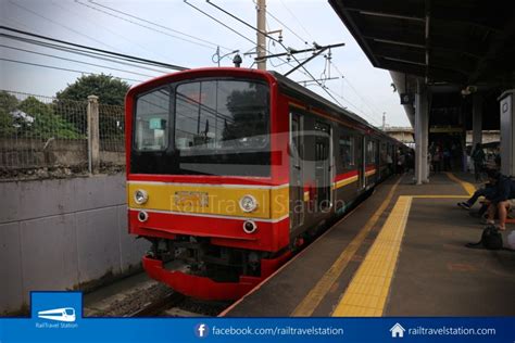 KAI Commuter Line Rangkasbitung from Jakarta Tanah Abang to Rangkasbitung by Train • RailTravel ...