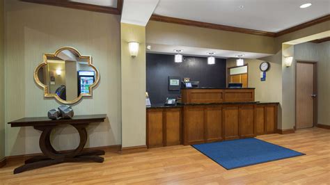 Best Western Legacy Inn & Suites Beloit-South Beloit, 5910 Technology Dr, South Beloit, IL ...