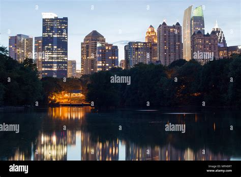 Downtown Atlanta skyline Stock Photo - Alamy