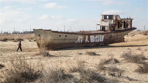 Ghost Town Aral Sea Before And After