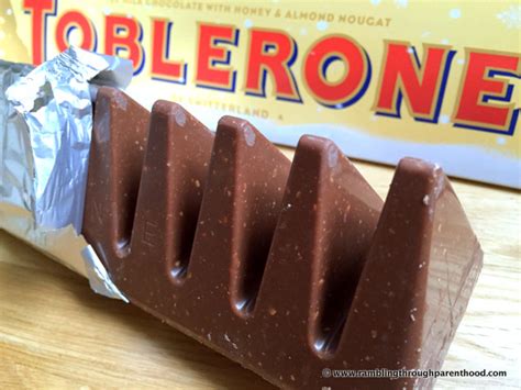 Rambling Through Parenthood : A Toblerone Fondue for Christmas