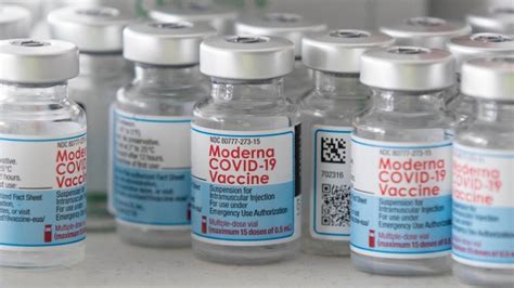 Benefits of mRNA COVID-19 vaccines outweigh rare heart risks, says WHO ...