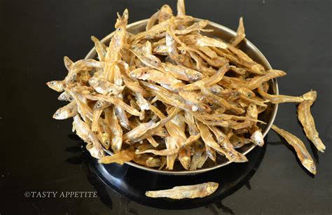 How to make Spicy Fried Anchovies / Nethili Varuval / Spicy Anchovies / Anchovies Recipes / step ...