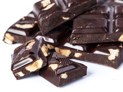 Dark Chocolate: 10 Health Benefits of Dark Chocolate