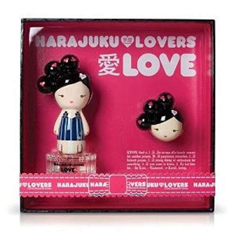 Gwen Stefani Harajuku Lovers Love Women Gift Set (Eau De Toilette Spray ...