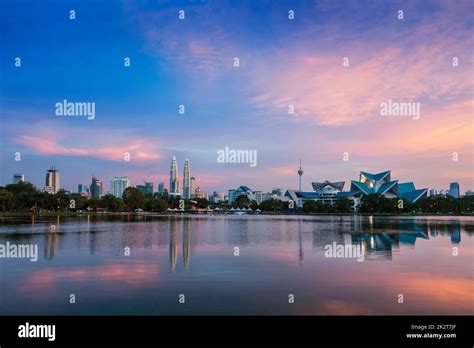 Kuala Lumpur skyline Stock Photo - Alamy