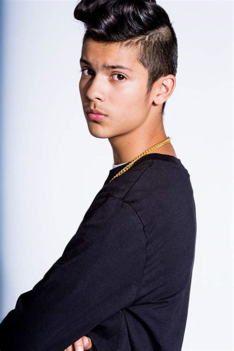 Xolo Mariduena Bio, Height, Weight, Girlfriend and Facts - Super Stars Bio