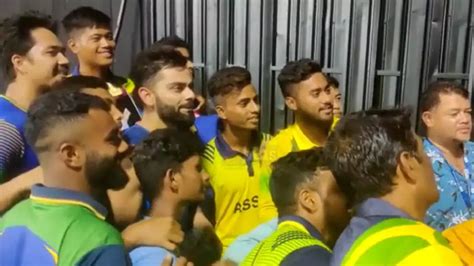 WATCH: Virat Kohli meets with young fans, click pictures with them on ...