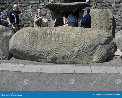 Newgrange Entrance Stone Editorial Stock Image - Image: 23313019