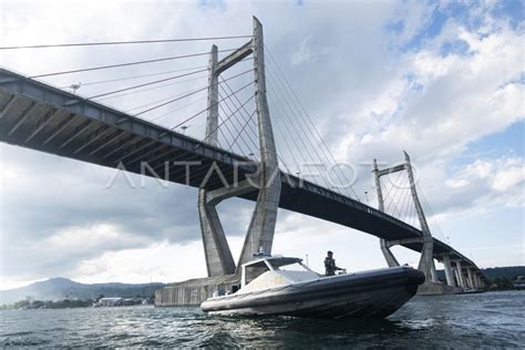 JEMBATAN MERAH PUTIH AMBON | ANTARA Foto