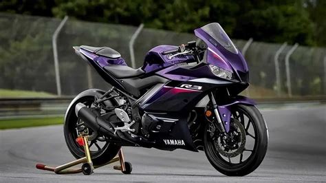 Yamaha Reveals New Colorways for Refreshed 2023 YZF-R3 & YZF R7 - webBikeWorld