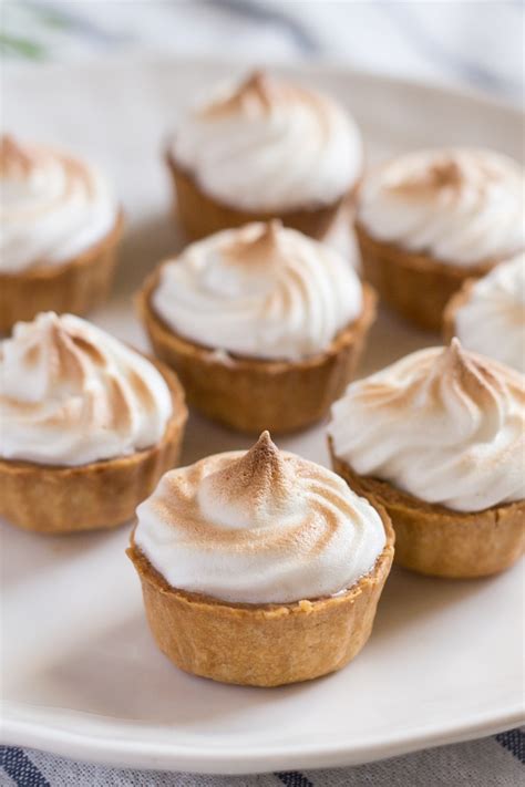 Vegan lemon meringue pies - Lazy Cat Kitchen