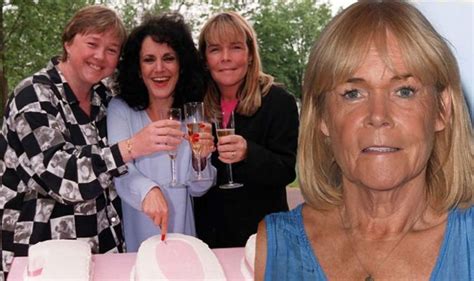 Birds of a Feather row: Why has Pauline Quirke fallen out with Linda Robson? - Eagles Vine ...