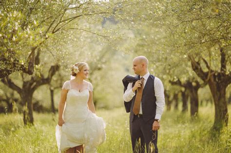 Romantic Florence Italy Wedding in a Castle: Jen + Andy - Green Wedding ...