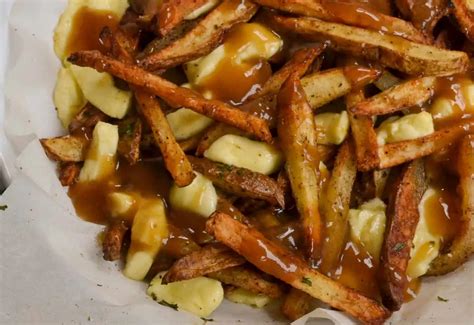 Canadian Poutine with Crispy Homemade Fries | Small Town Woman