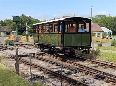 Drewry Railcar No 2 - Isle of Wight Steam Railway