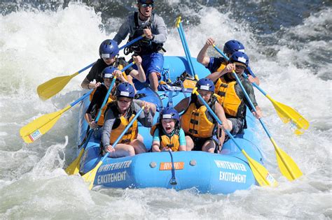 Whitewater Rafting on the American River for Beginners