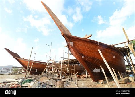 The dhow shipyard in Sur, Oman Stock Photo - Alamy