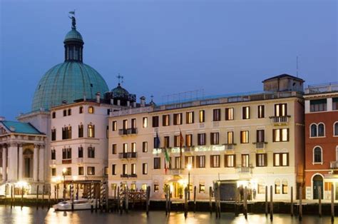 Hotel Carlton on the Grand Canal, Venice | 2021 Updated Prices, Deals