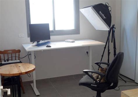 IKEA SKARSTA is a solid, adjustable full-size standing desk at a great price – StandingDeskGeek.com