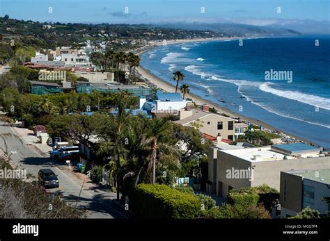 Exclusive beach front homes and coastline in Malibu, California Stock ...