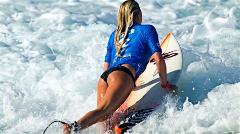 190+ Surfing HD Wallpapers | Background Images