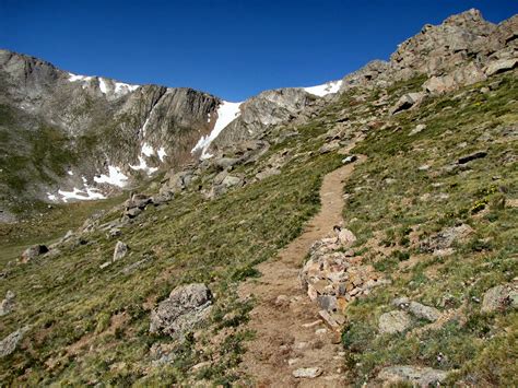 Go Hike Colorado: Mount Evans 14,264ft from Summit Lake