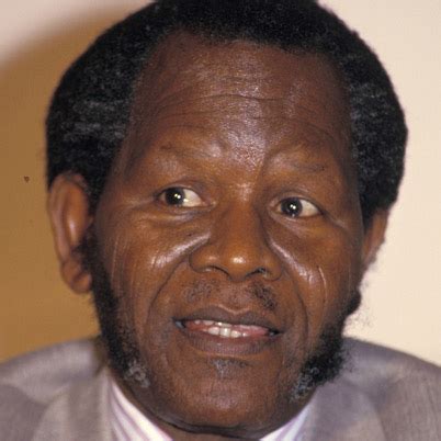 Oliver Tambo Biography, Oliver Tambo's Famous Quotes - Sualci Quotes 2019