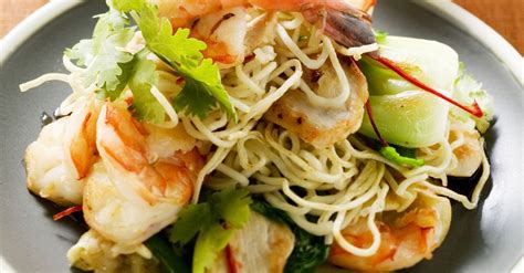 Bami Goreng Indonesian Stir Fried Noodles recipe | Eat Smarter USA