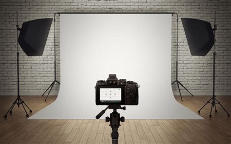 Photo Studio Light Setup With Digital Camera Stock Photo - Download ...