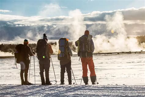 8 Things You Need to Know About Yellowstone's Winter Season